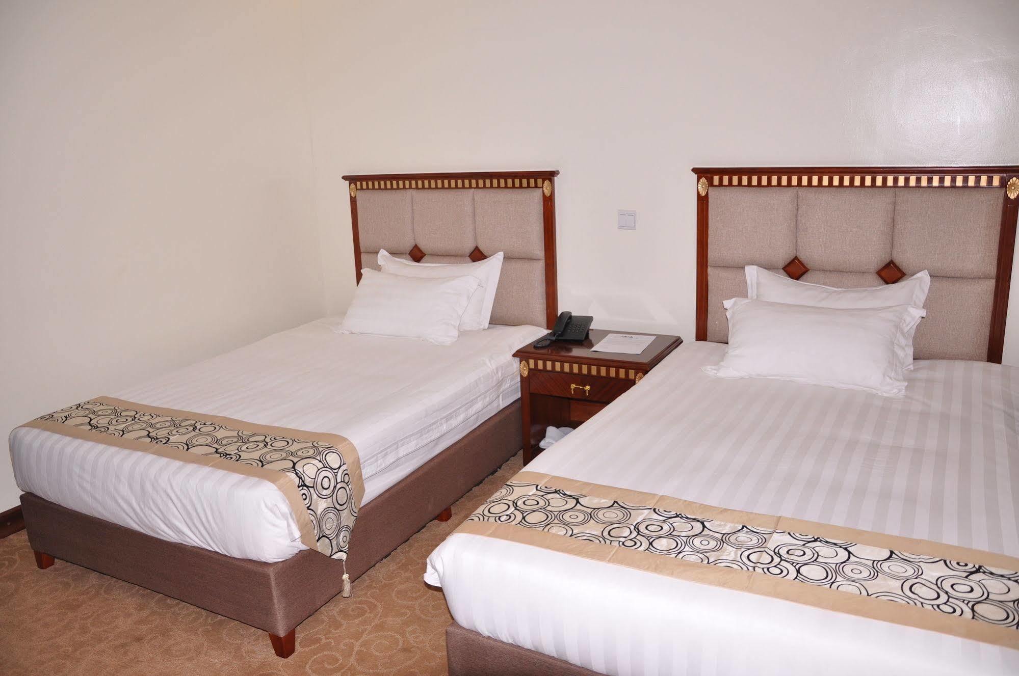 Great Seasons Hotel Kigali Exteriér fotografie
