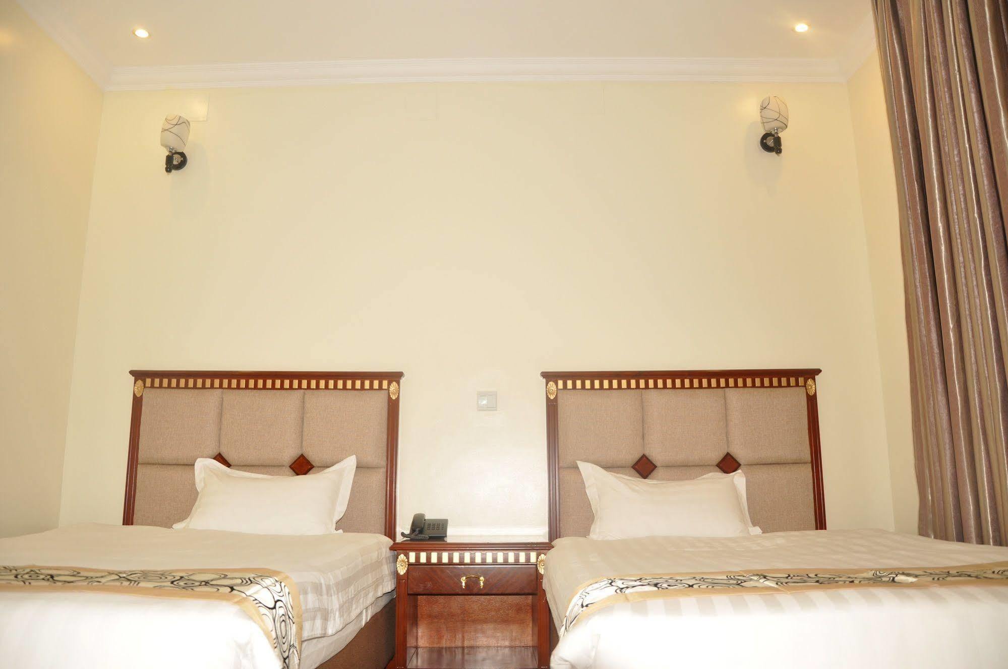 Great Seasons Hotel Kigali Exteriér fotografie